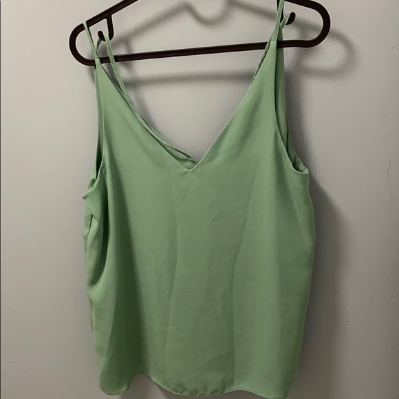 🎀2/$15🎀 Sleeveless Top